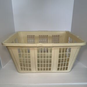 Vintage Rubbermaid Laundry Basket Light Beige Rectangular #2965 Retro Used Fair